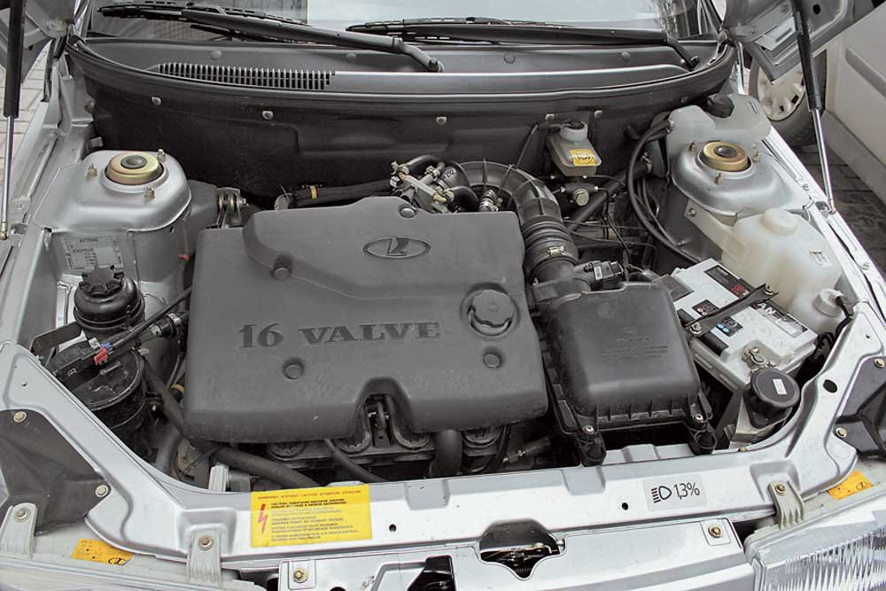 Шестнадцати клапанный двигатель. ВАЗ 2110 двигатель 16лапонный. ВАЗ 2110 16 клапанов двигатель 1.5. 1.5 16 Клапанный ВАЗ 2110. ВАЗ 2110 16 клапанов двигатель 1.6.